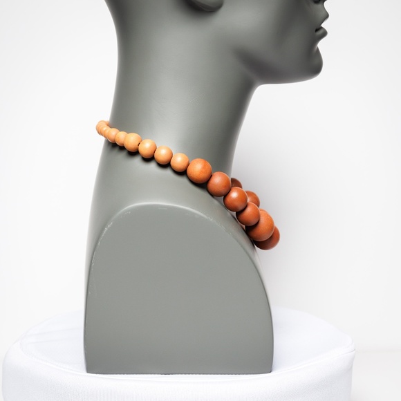 BEADED WOODEN NECKLACE, TERRACOTTA COLOR - Picture 3 of 3